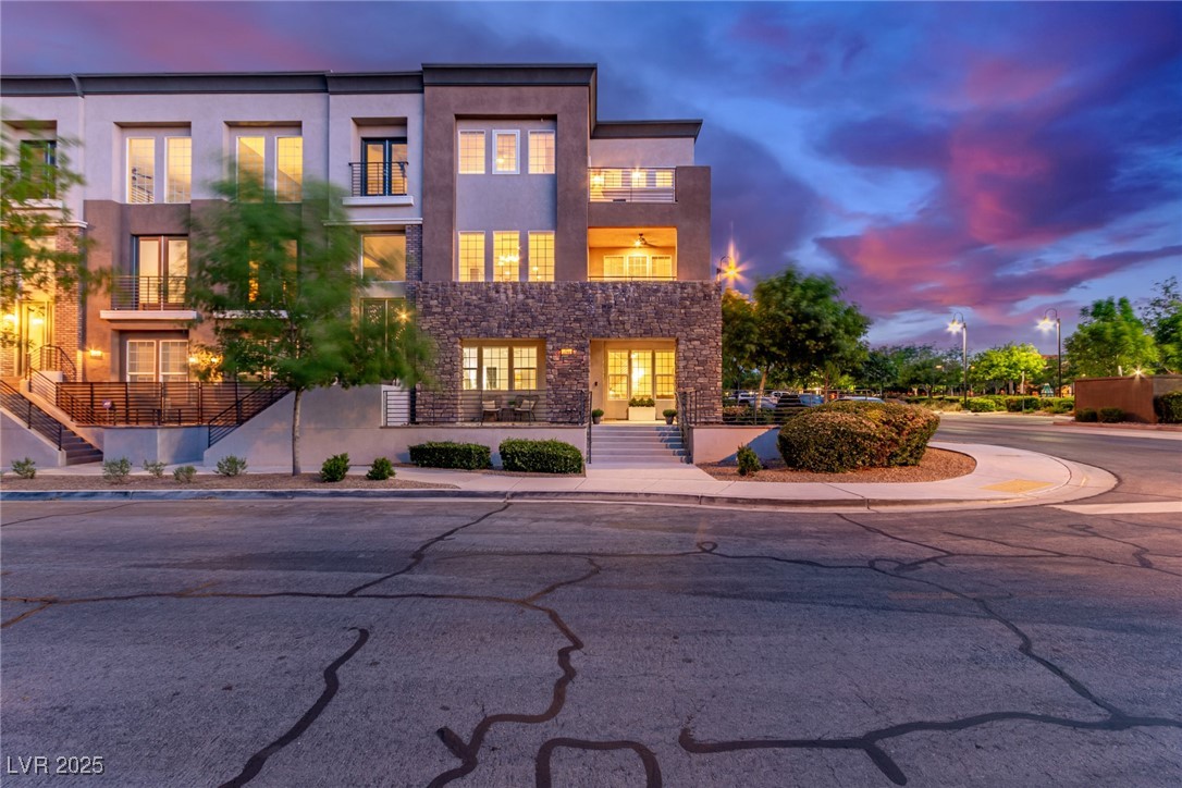 3165 Via Como Drive Property Photo 1