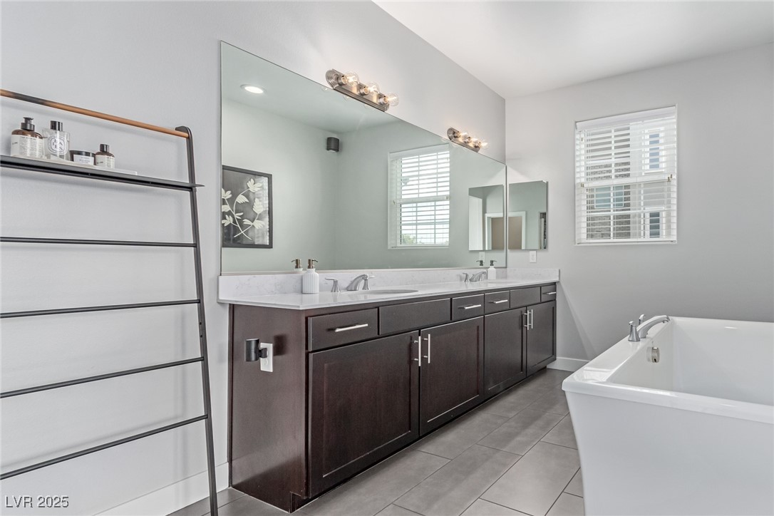 3165 Via Como Drive Property Photo 12