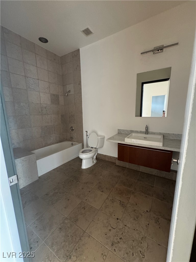 2775 West Pebble Road 501 Property Photo 7