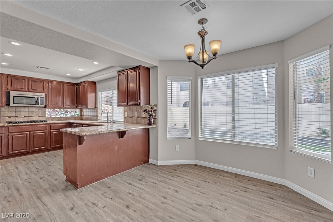 8233 Tivoli Cove Drive Property Photo 9