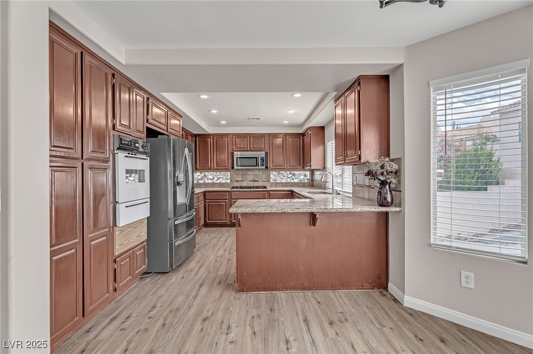 8233 Tivoli Cove Drive Property Photo 10