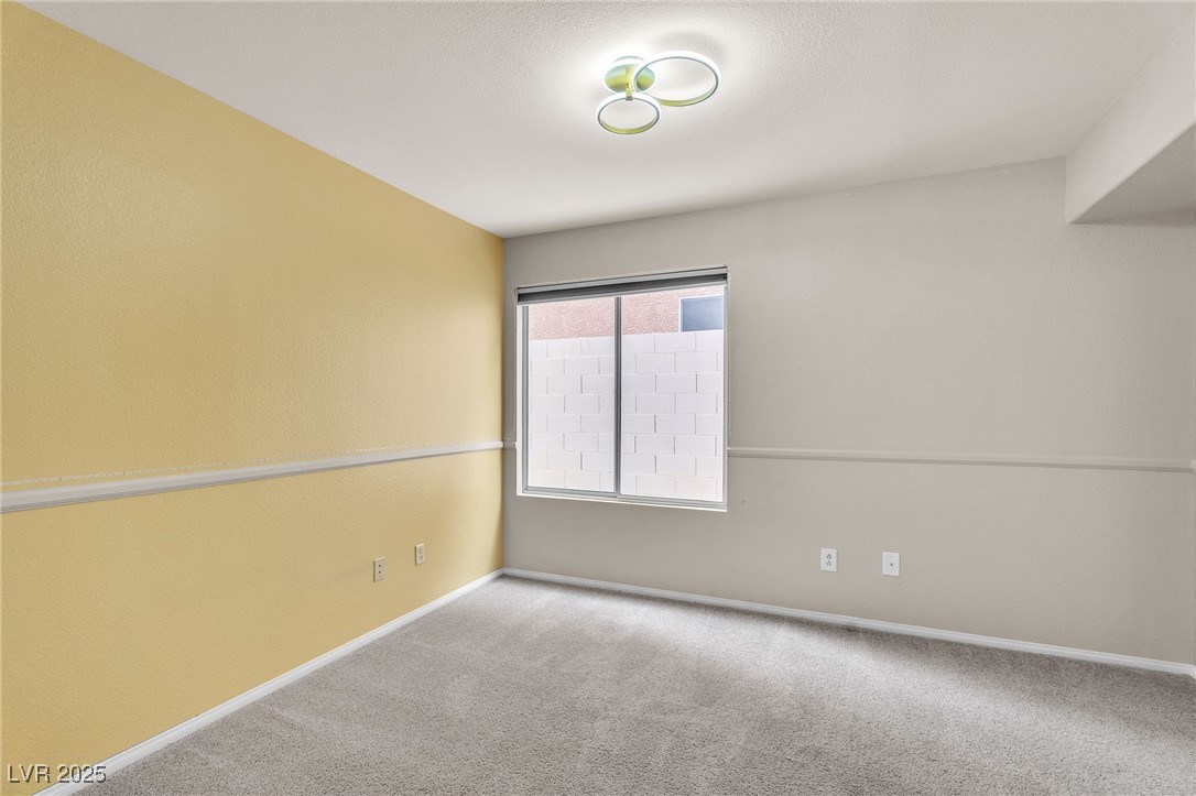 8233 Tivoli Cove Drive Property Photo 20