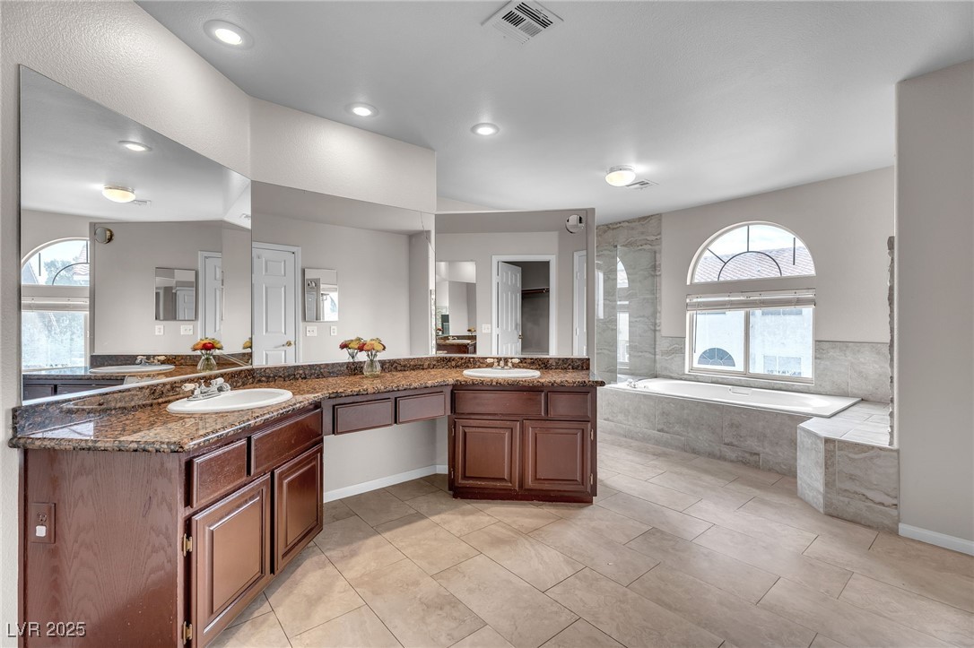 8233 Tivoli Cove Drive Property Photo 37