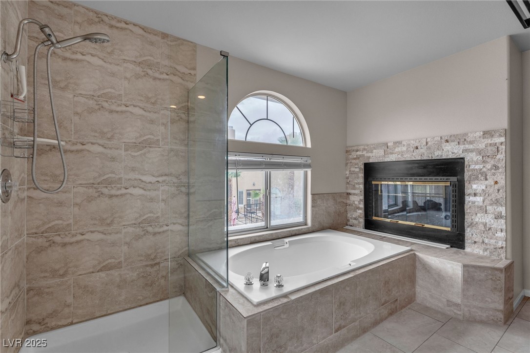 8233 Tivoli Cove Drive Property Photo 41