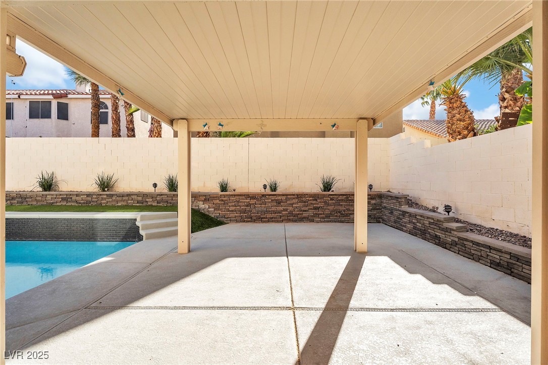 8233 Tivoli Cove Drive Property Photo 43