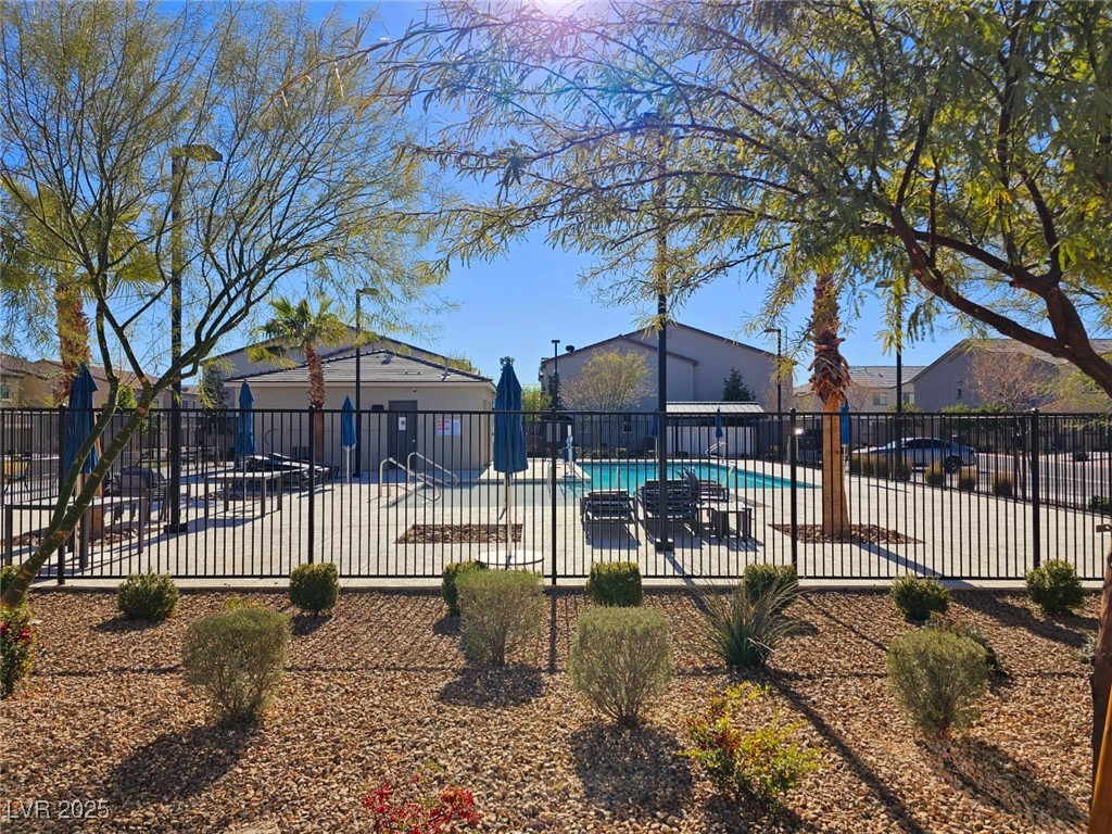 760 Crisp Morning Court Property Photo 40