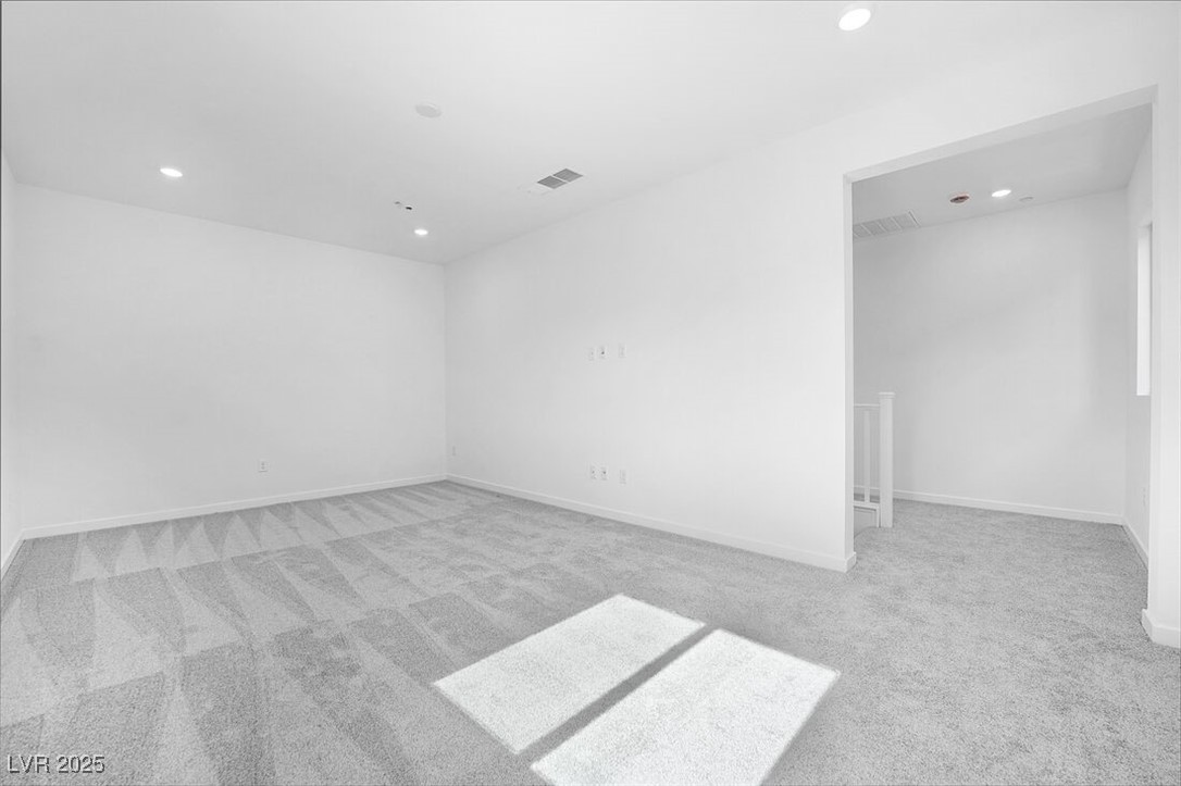 52 Via Montoro Property Photo 4