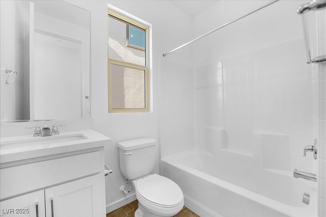 52 Via Montoro Property Photo 26