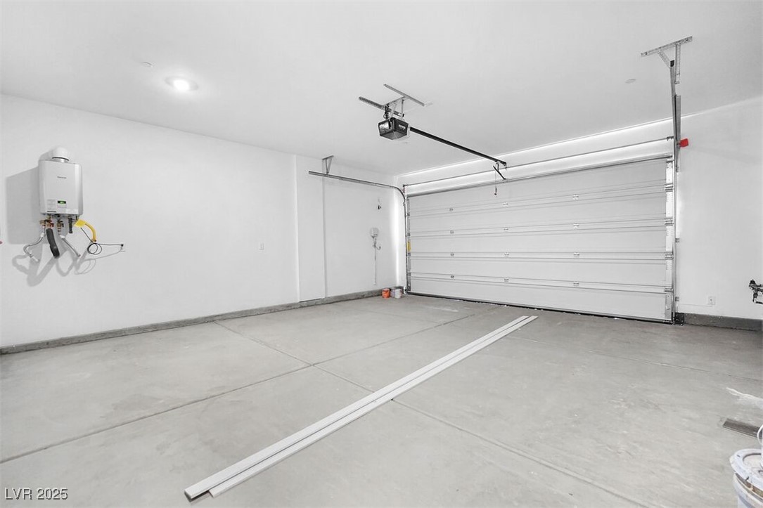 52 Via Montoro Property Photo 30