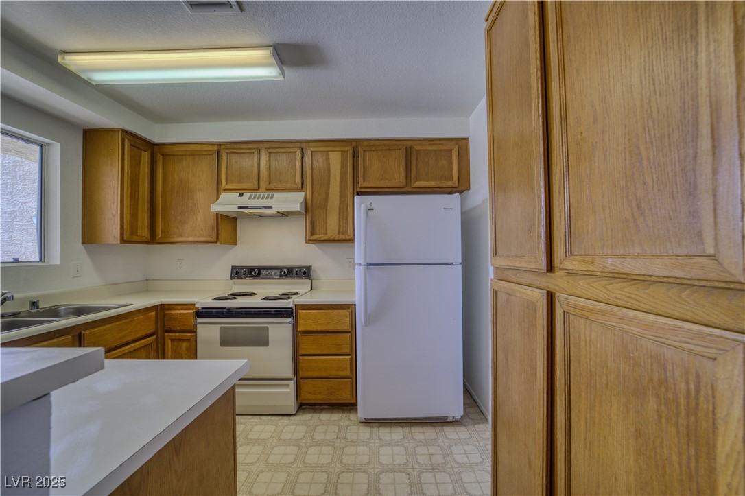 2232 Aspen Mirror Way 202 Property Photo 6