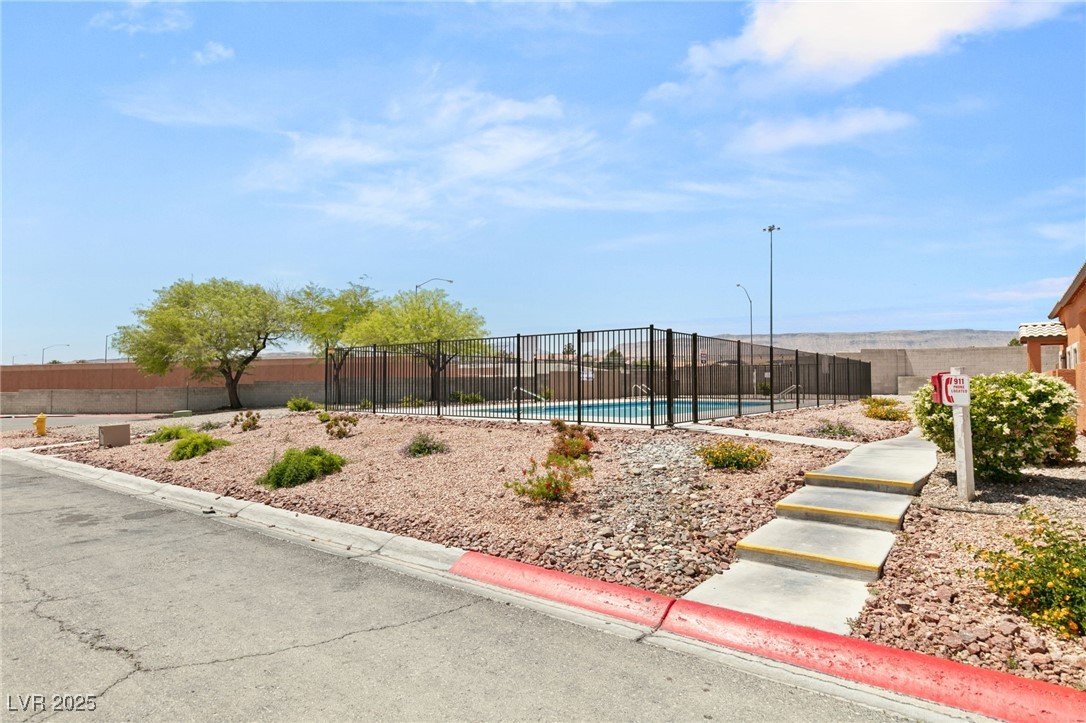 1209 Emerywood Court Property Photo 11