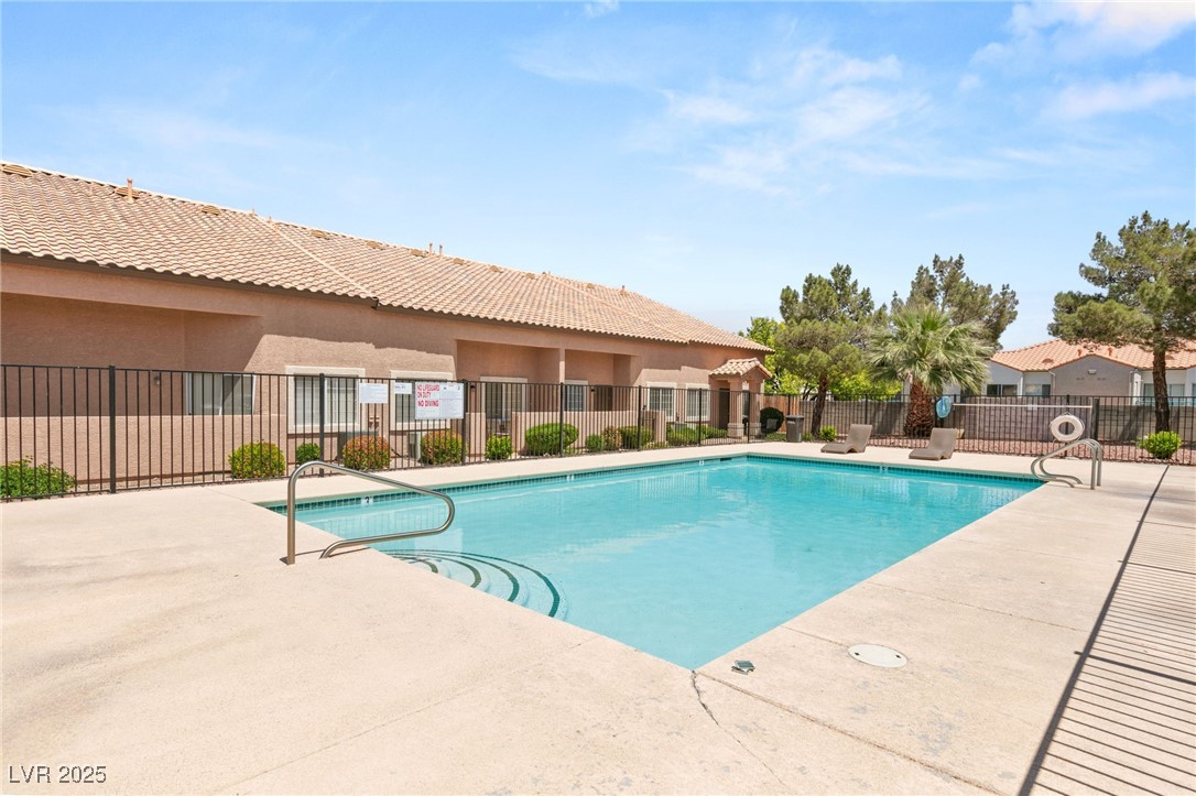 1209 Emerywood Court Property Photo 14