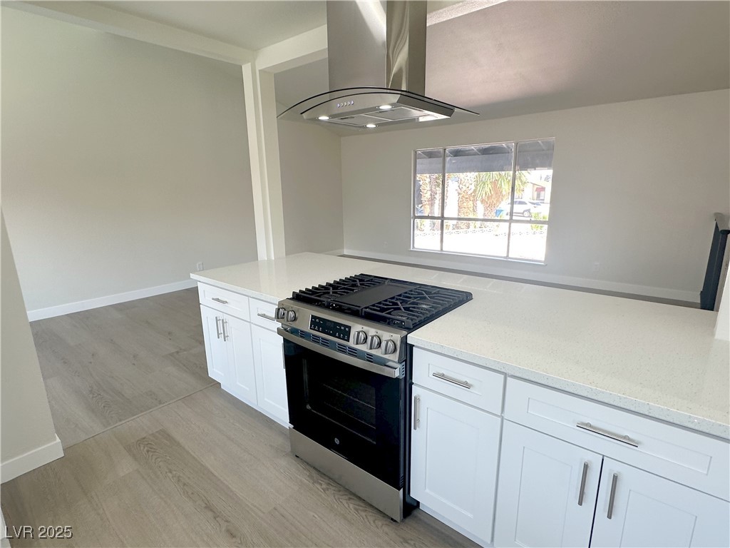 4345 Quay Court Property Photo 7