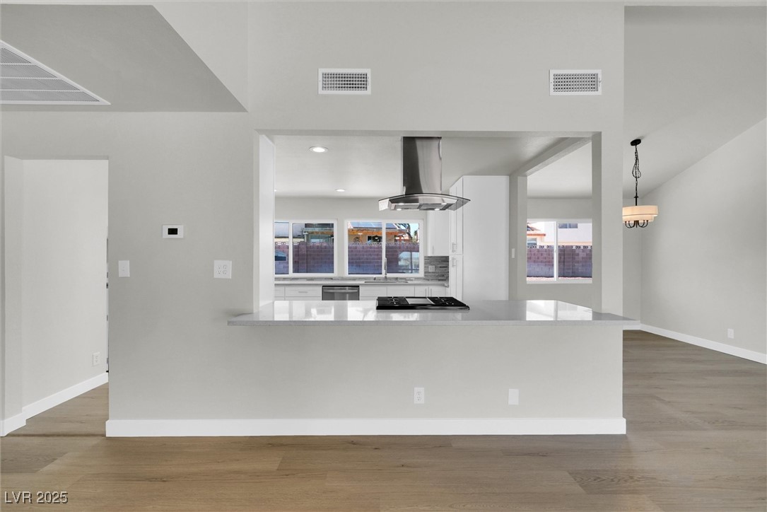 4345 Quay Court Property Photo 9