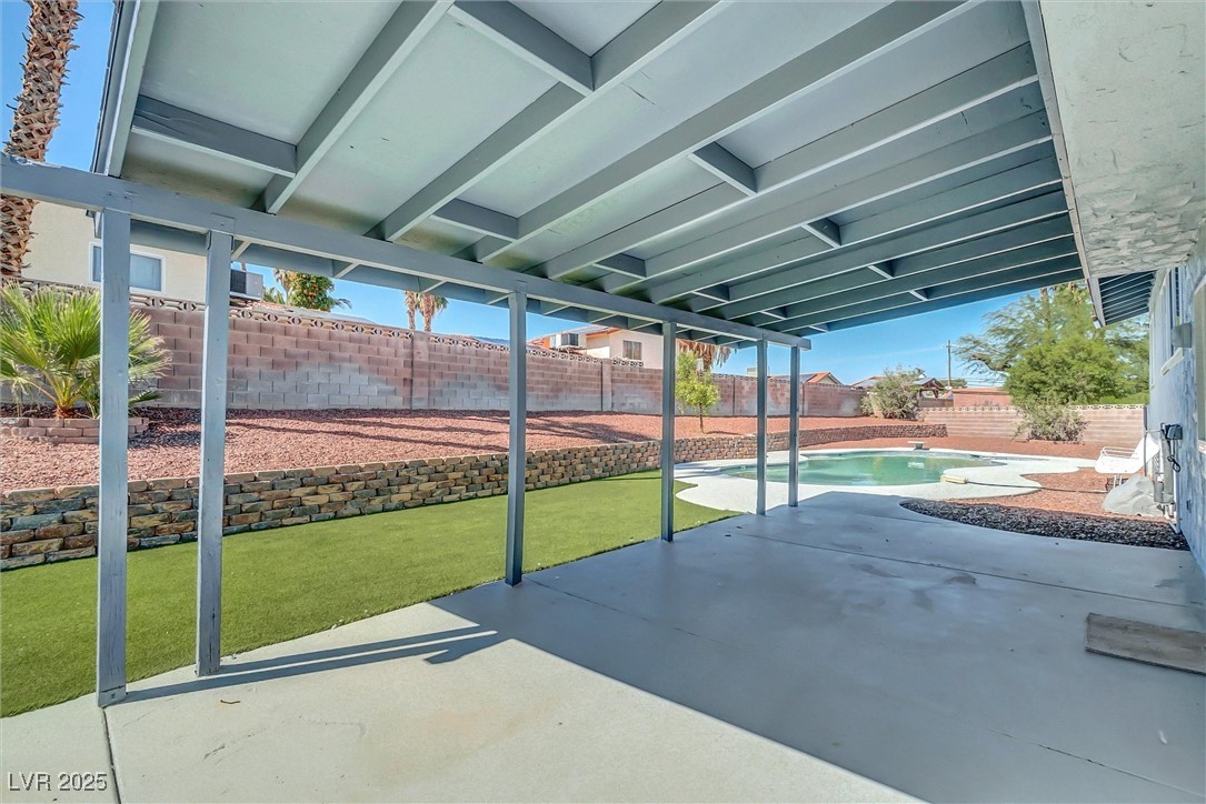 4345 Quay Court Property Photo 35