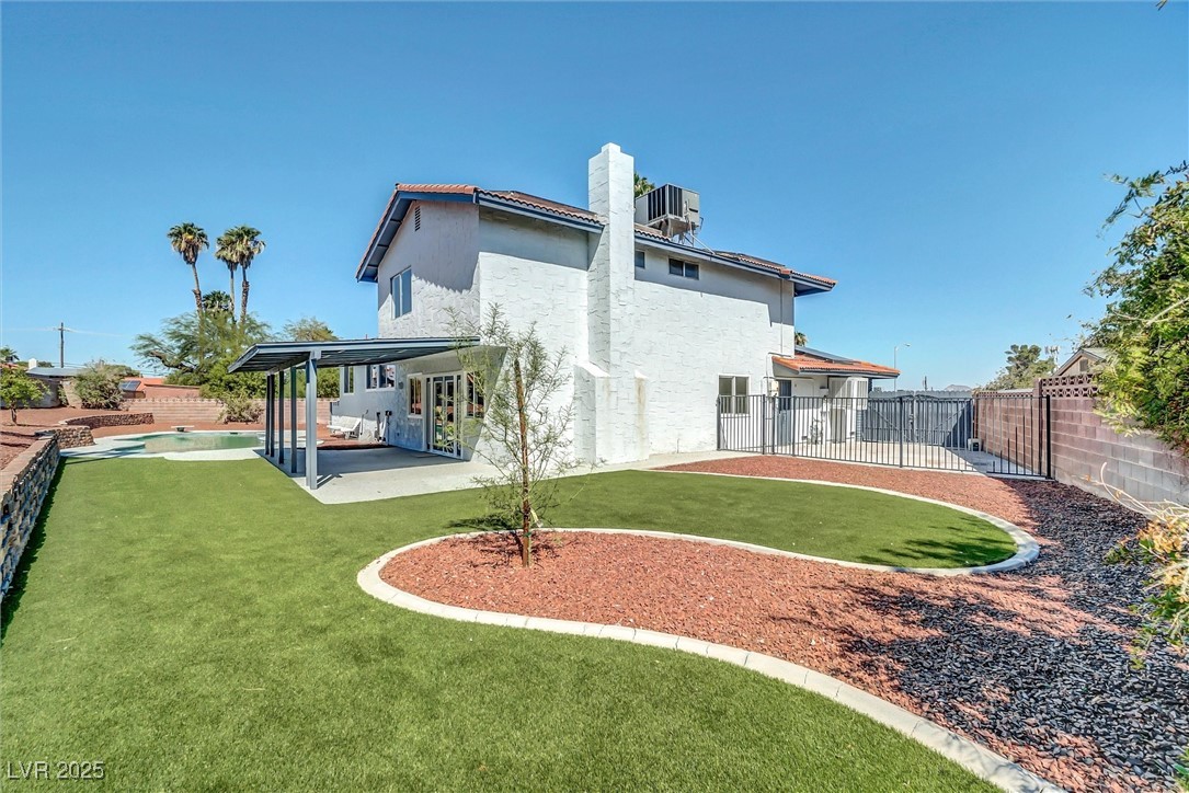 4345 Quay Court Property Photo 38