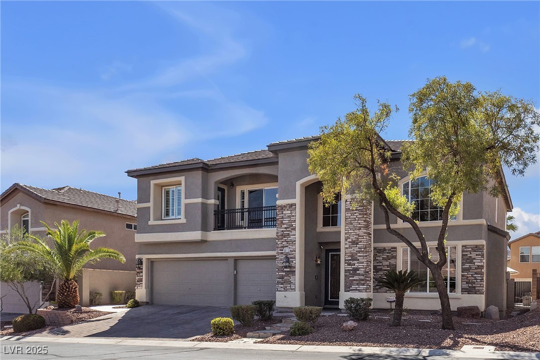 10113 Golden Bluff Avenue Property Photo 2