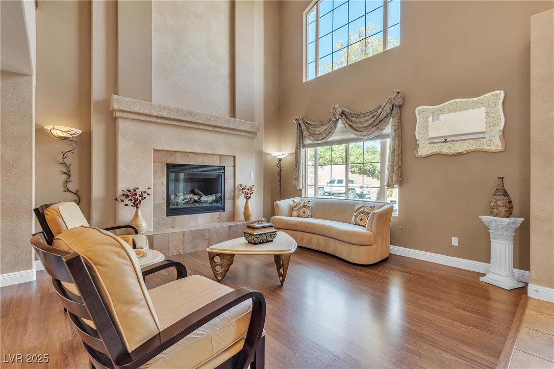 10113 Golden Bluff Avenue Property Photo 6