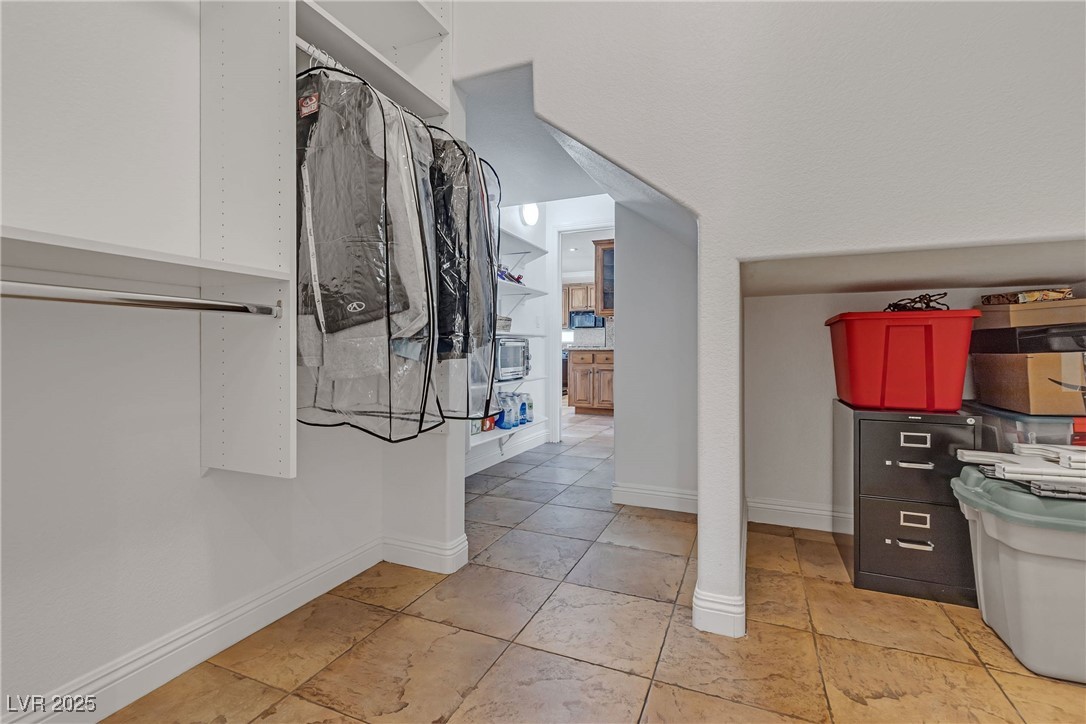 10113 Golden Bluff Avenue Property Photo 19