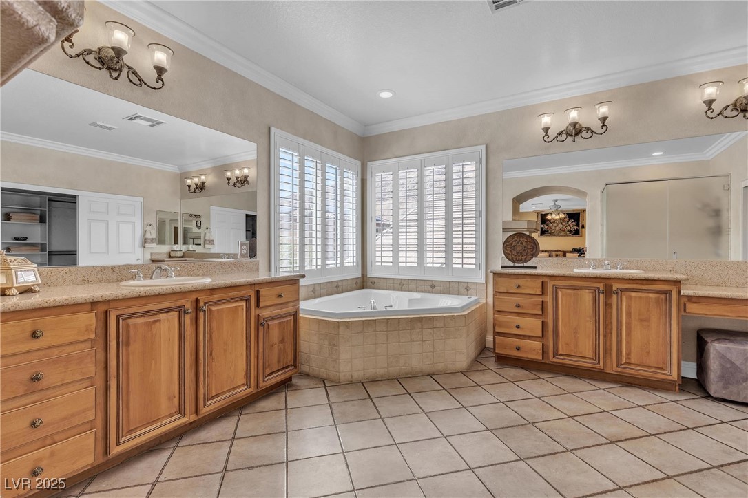 10113 Golden Bluff Avenue Property Photo 34