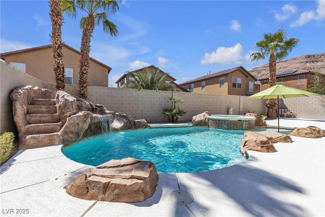 10113 Golden Bluff Avenue Property Photo 66