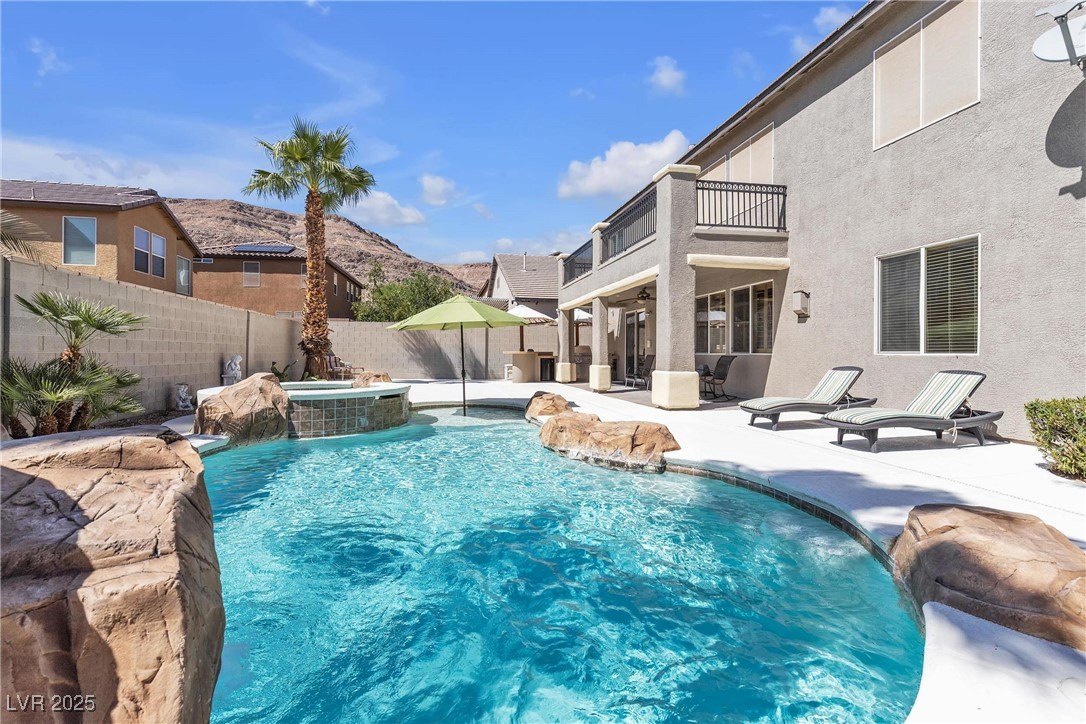 10113 Golden Bluff Avenue Property Photo 68