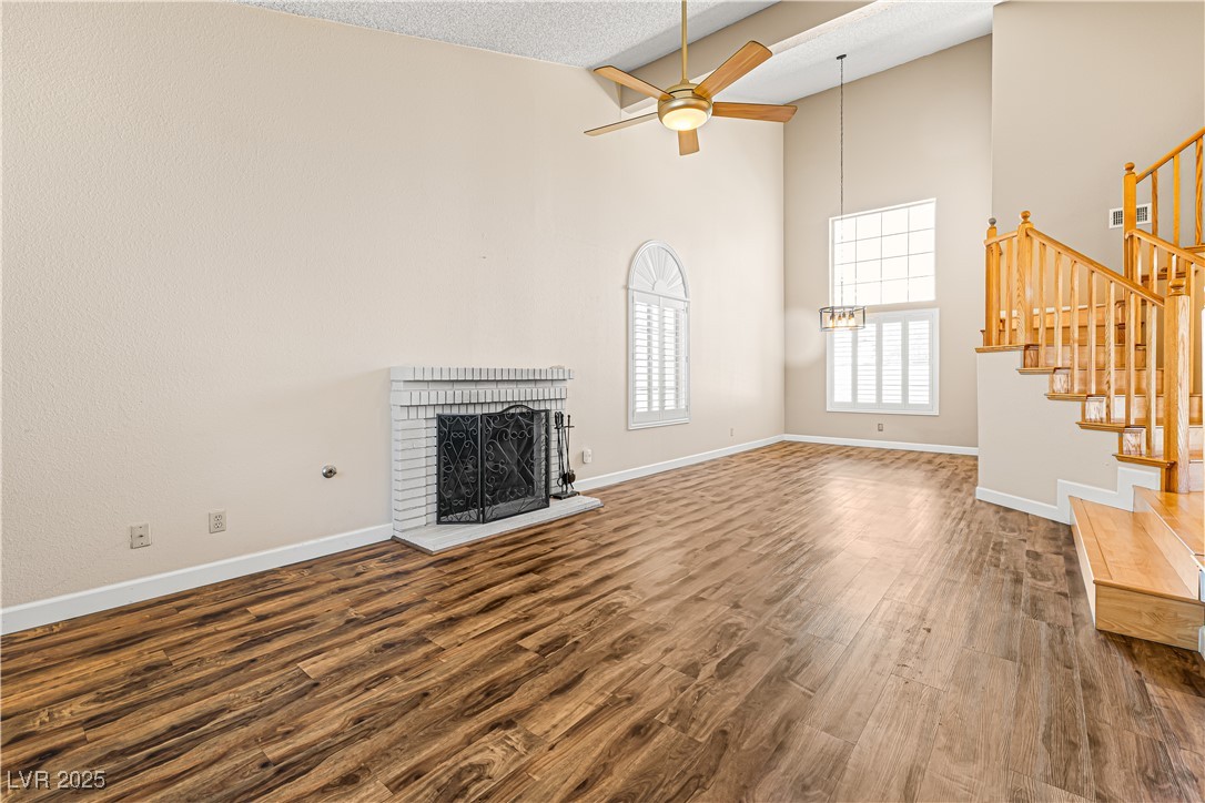 914 Crowfoot Circle Property Photo 12