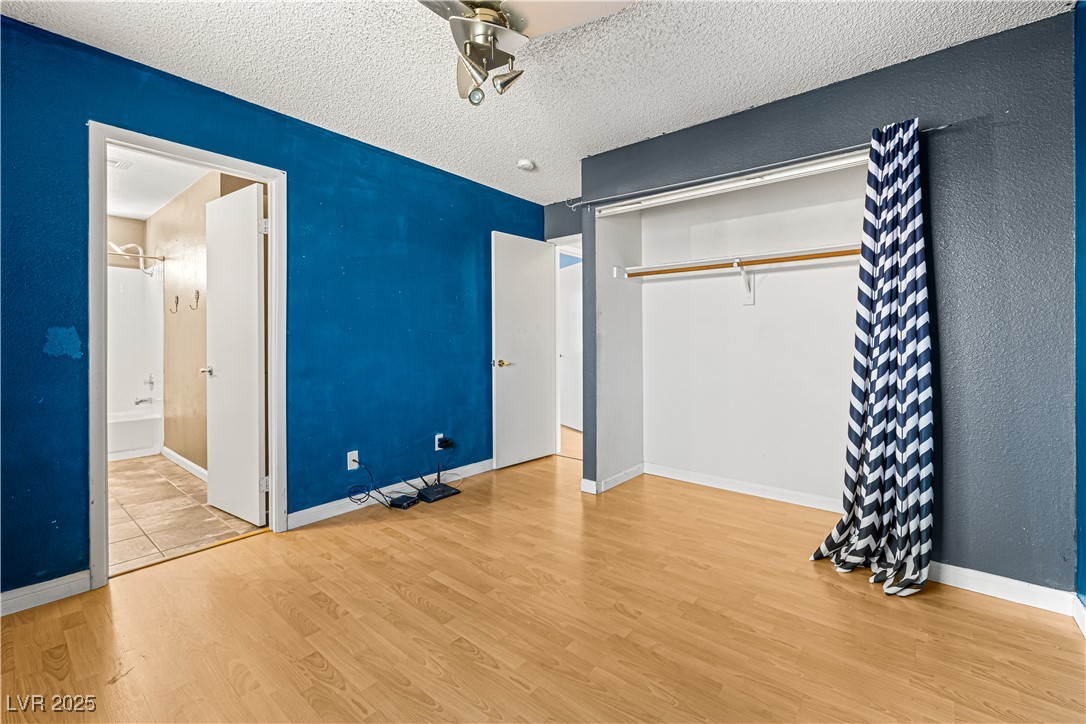 914 Crowfoot Circle Property Photo 33