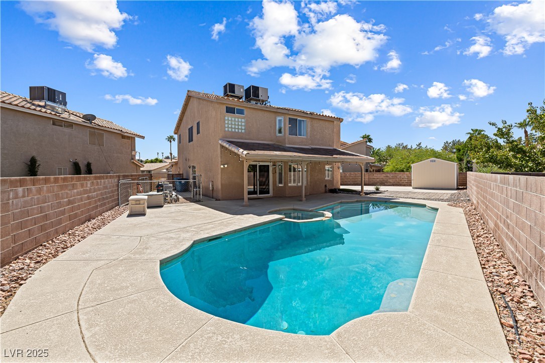 914 Crowfoot Circle Property Photo 38