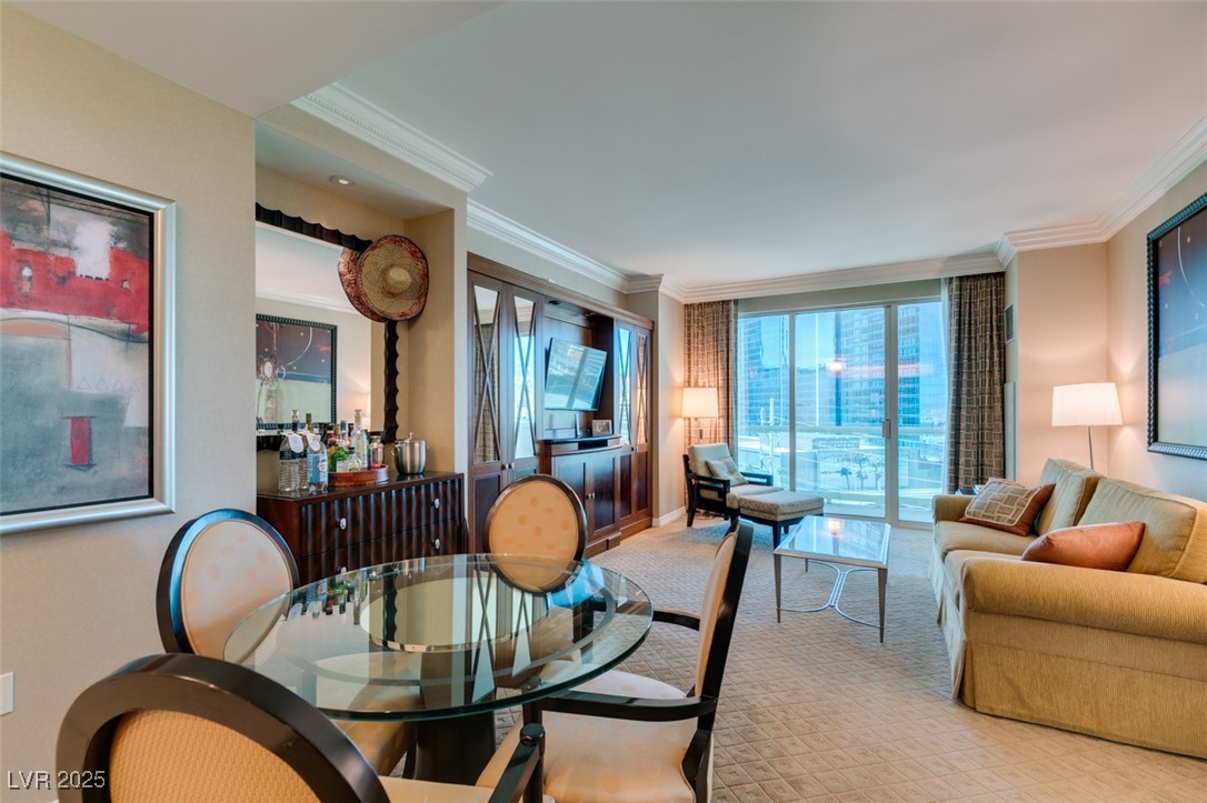 125 East Harmon Avenue 721 Property Photo 8