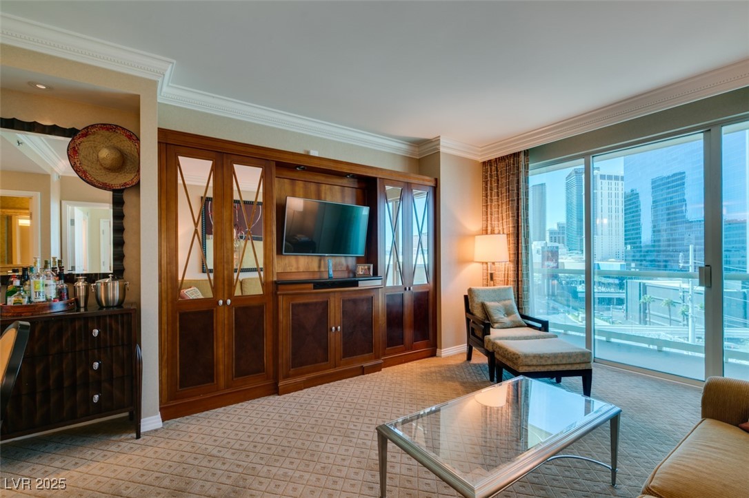 125 East Harmon Avenue 721 Property Photo 14