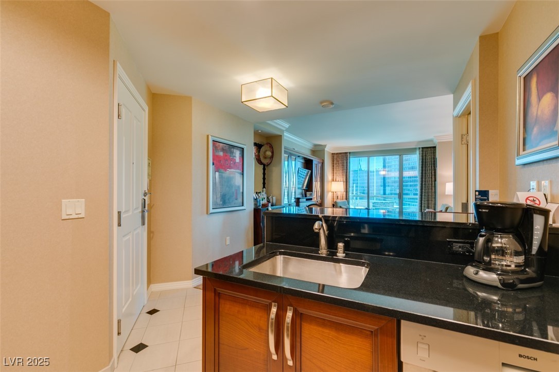 125 East Harmon Avenue 721 Property Photo 31