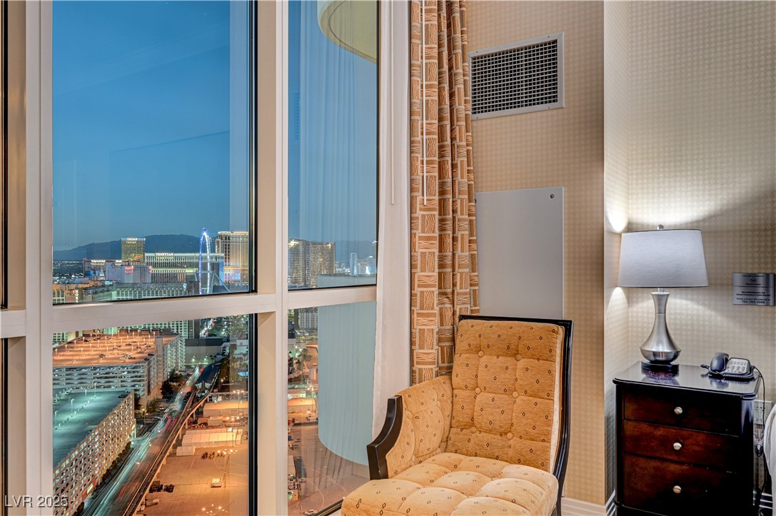 125 East Harmon Avenue 721 Property Photo 45