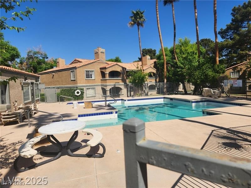 5261 Mission Carmel Lane 204 Property Photo 4