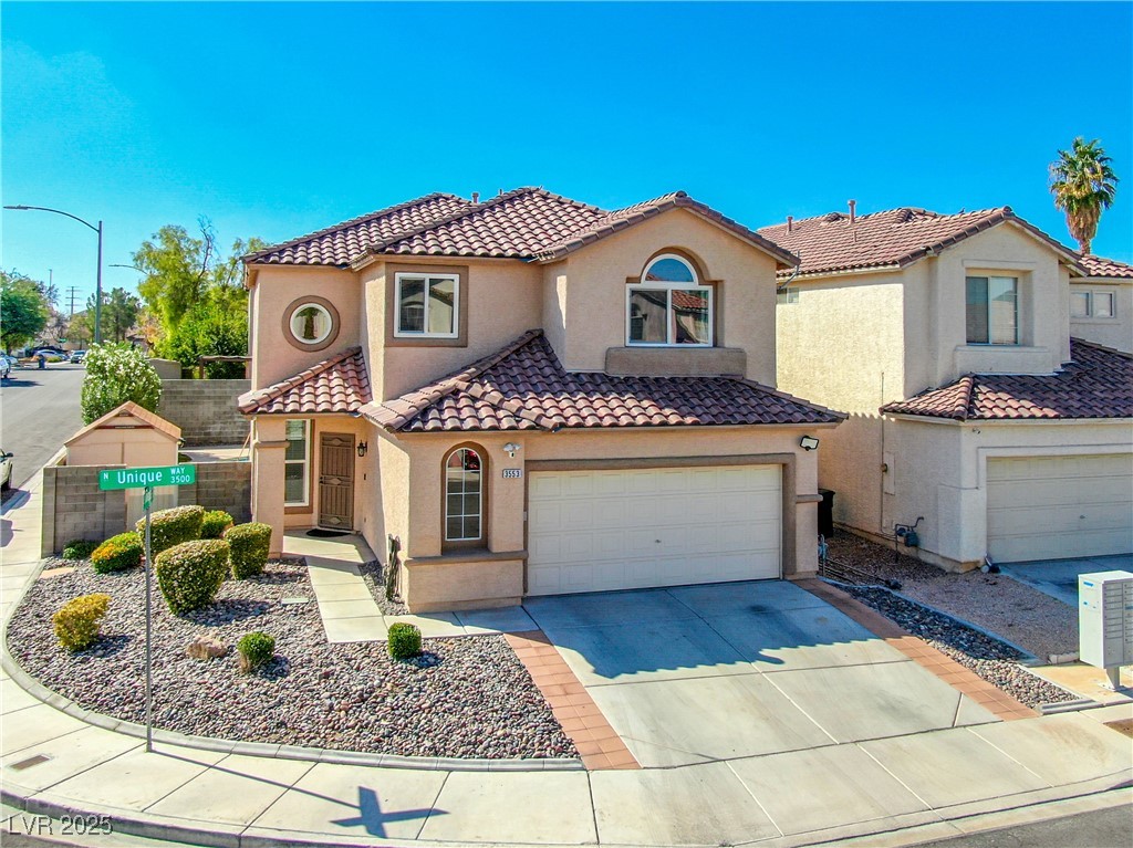3553 Unique Way Property Photo 1