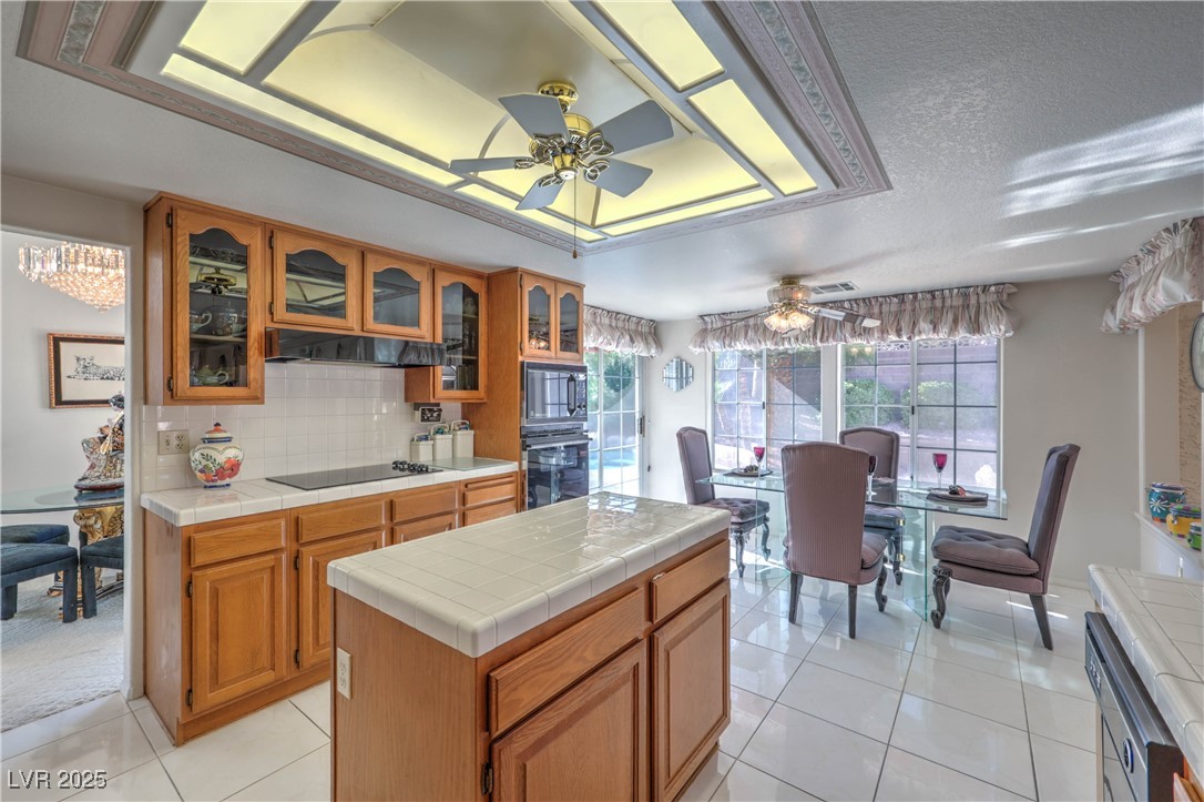 805 Overview Drive Property Photo 7