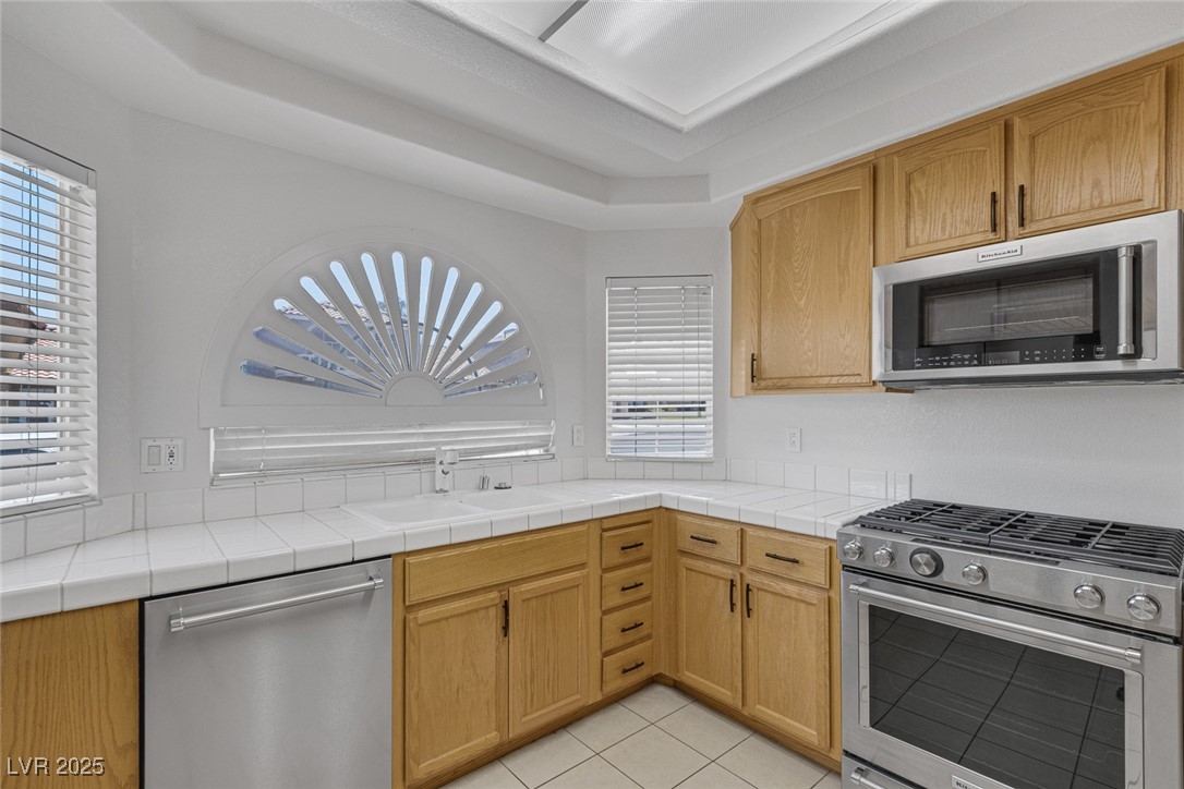 8756 Harvest Valley Avenue Property Photo 8