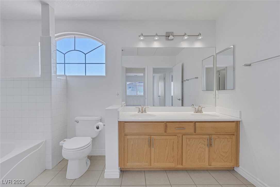 8756 Harvest Valley Avenue Property Photo 32