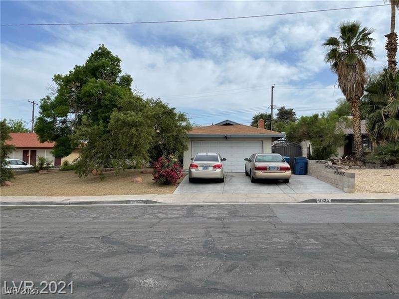 4533 CHARLES RONALD Avenue Property Photo 1