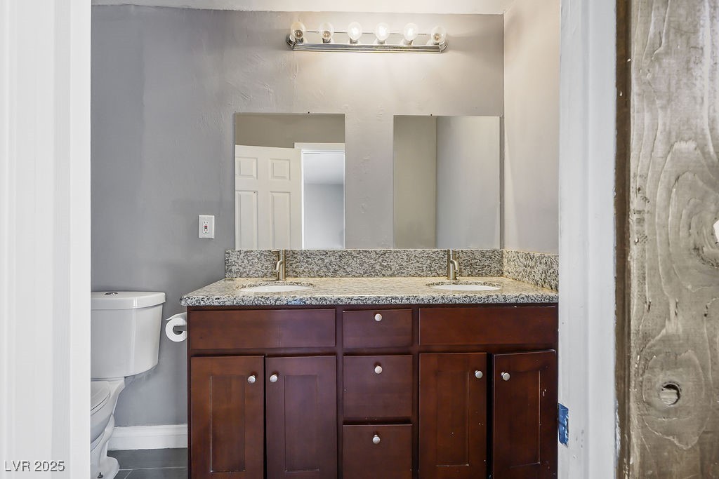 2205 Las Verdes Street Property Photo 18