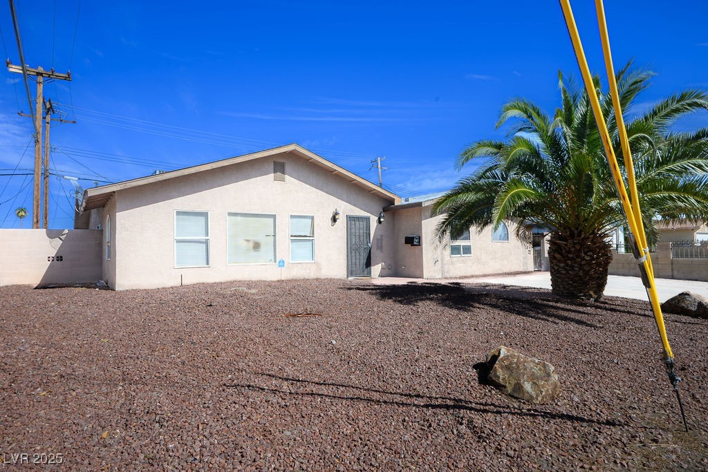 2205 Las Verdes Street Property Photo 29