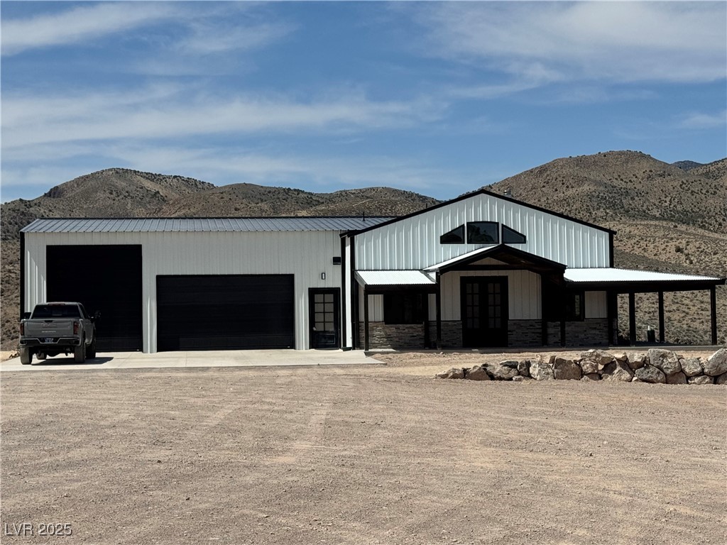 8946 South Us 93 Hwy Property Photo 1