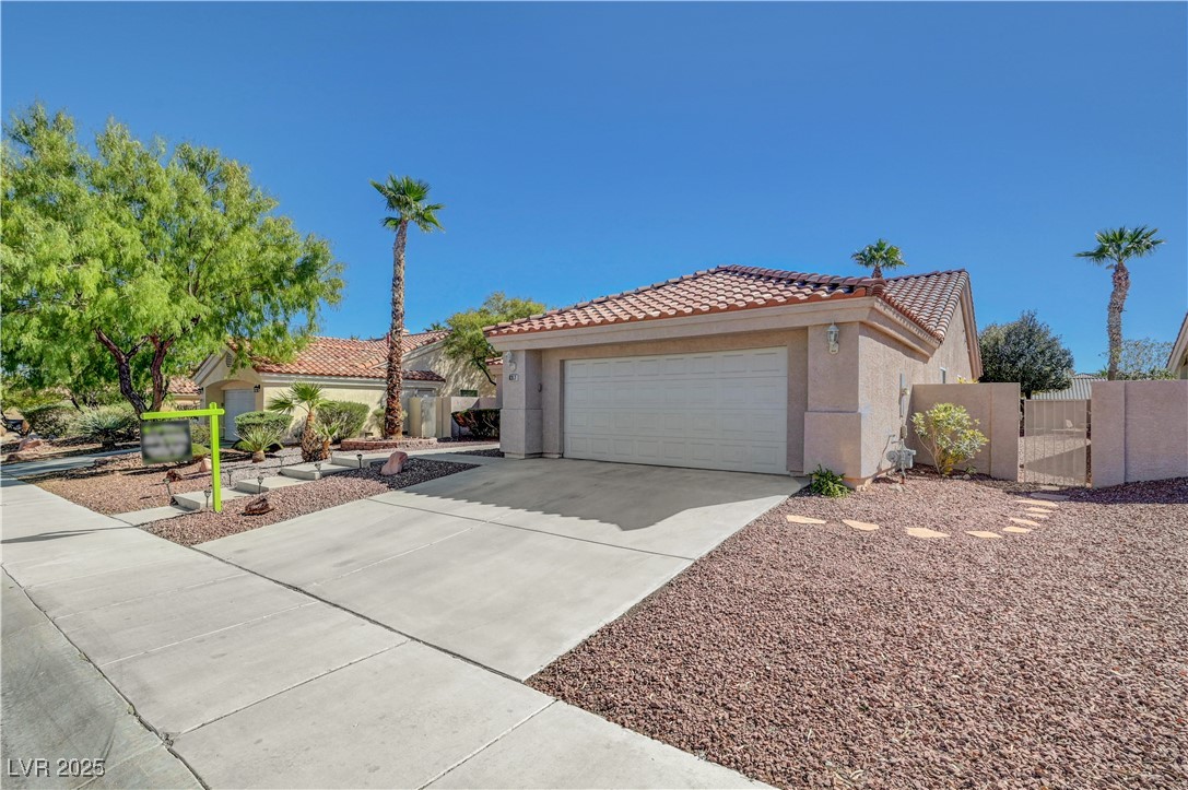 8317 Divernon Avenue Property Photo 4