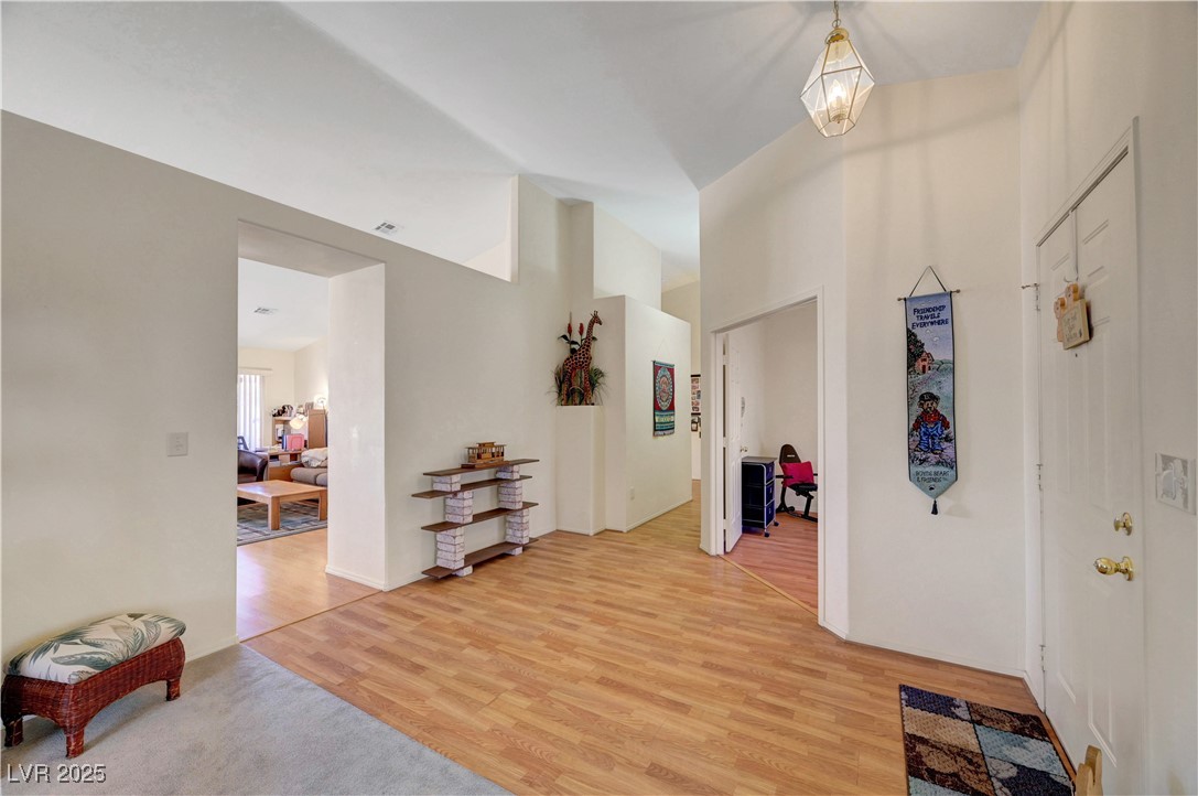 8317 Divernon Avenue Property Photo 7