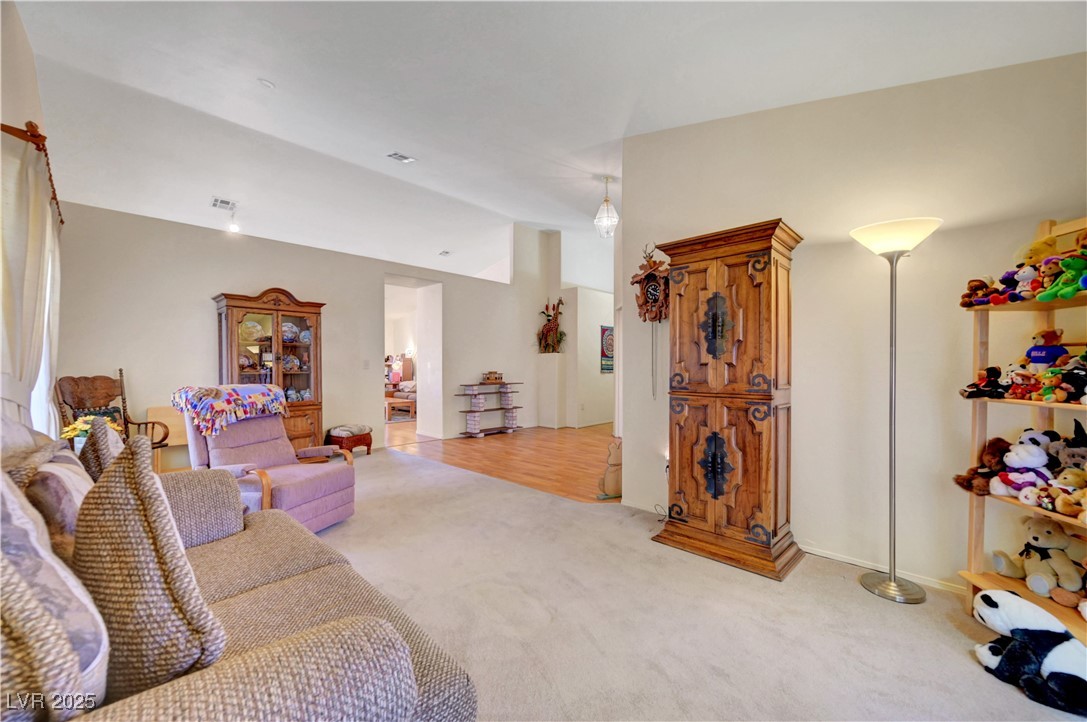 8317 Divernon Avenue Property Photo 14