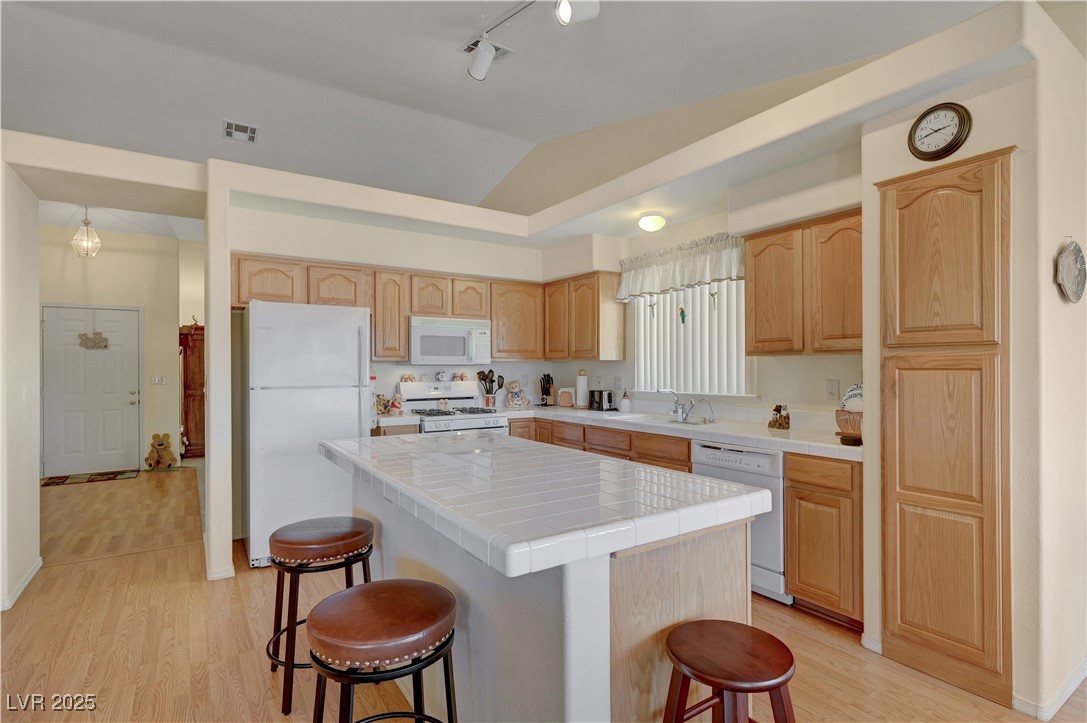 8317 Divernon Avenue Property Photo 27