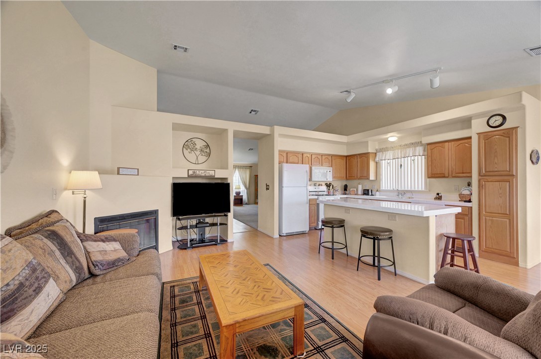 8317 Divernon Avenue Property Photo 33