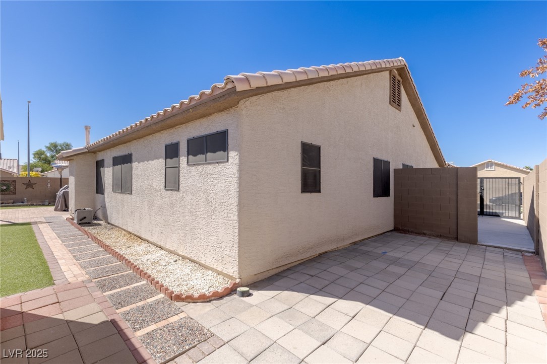 5418 Iberville Street Property Photo 23