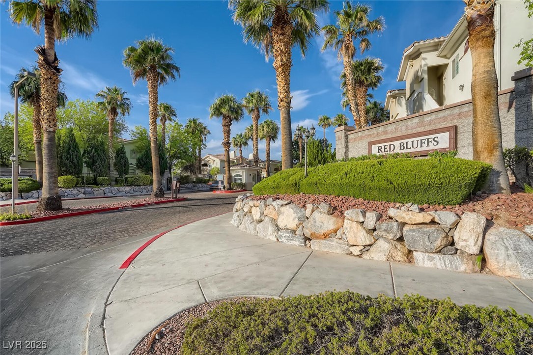 1511 Ruby Cliffs Lane 204 Property Photo 1