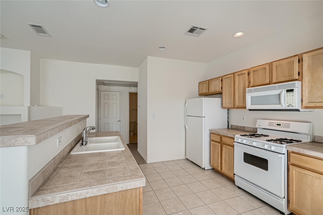 1511 Ruby Cliffs Lane 204 Property Photo 8